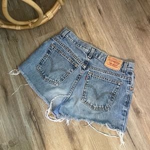 Vintage high waisted Levi’s shorts